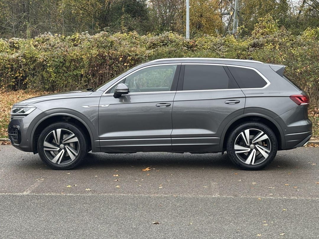 2019 Volkswagen Touareg R-line Tech