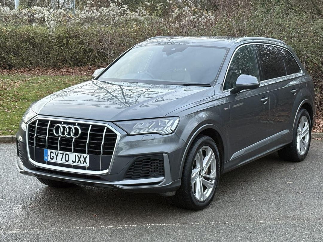 2020 Audi Q7 S Line 55 Tfsi E Quattro A S Line