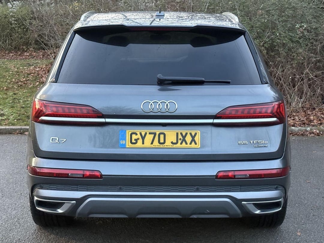 2020 Audi Q7 S Line 55 Tfsi E Quattro A S Line