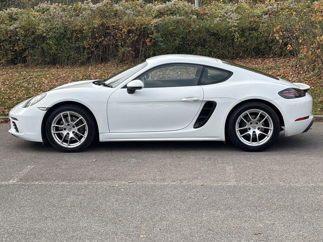 2017 Porsche 718 Cayman S-A