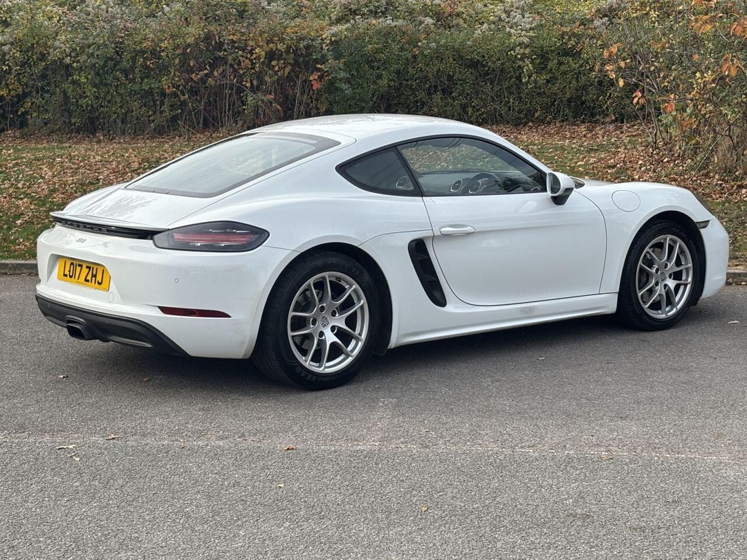 2017 Porsche 718 Cayman S-A