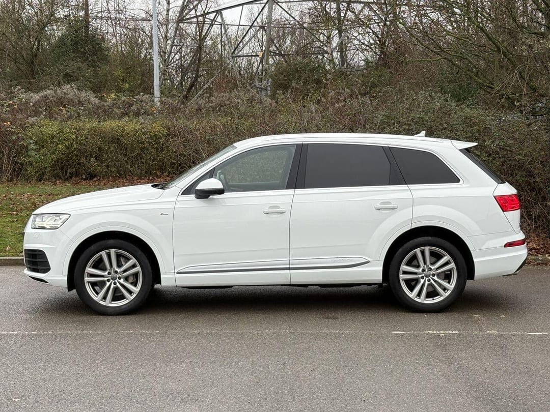 2016 Audi Q7 S Line
