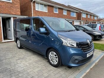 2016 Renault Trafic Sport Nav Double Cab
