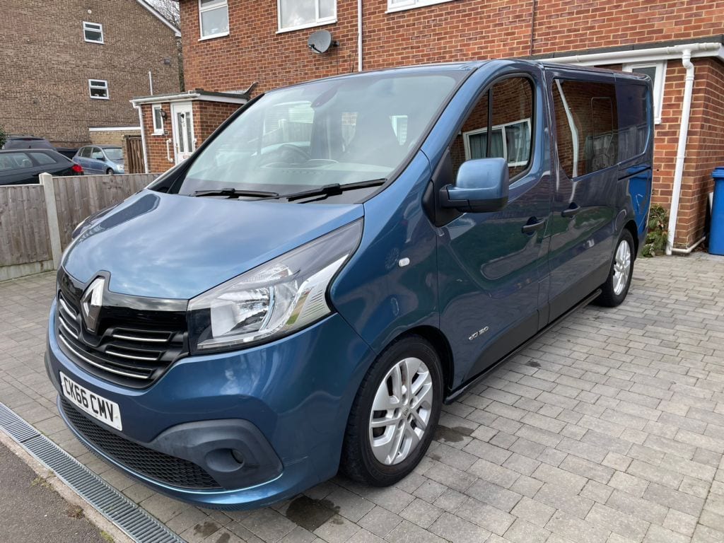 2016 Renault Trafic Sport Nav Double Cab
