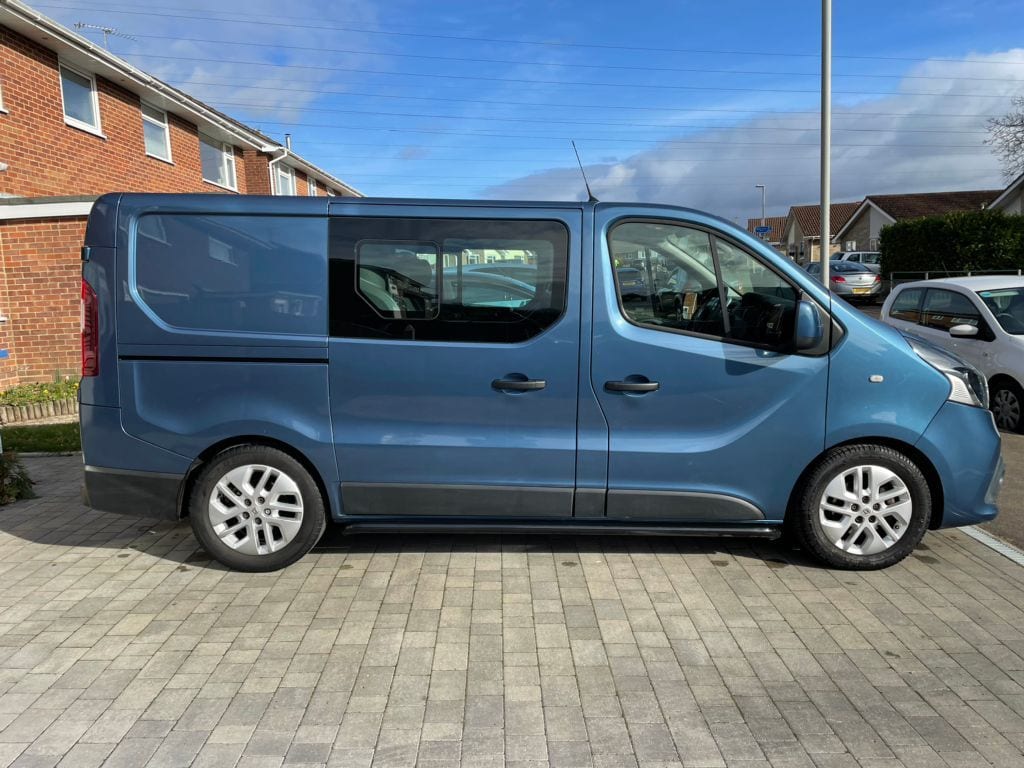 2016 Renault Trafic Sport Nav Double Cab