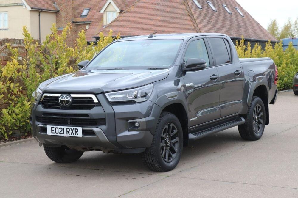 2021 Toyota Hilux Invincib X D-4d4wd Dcb A Invincible X