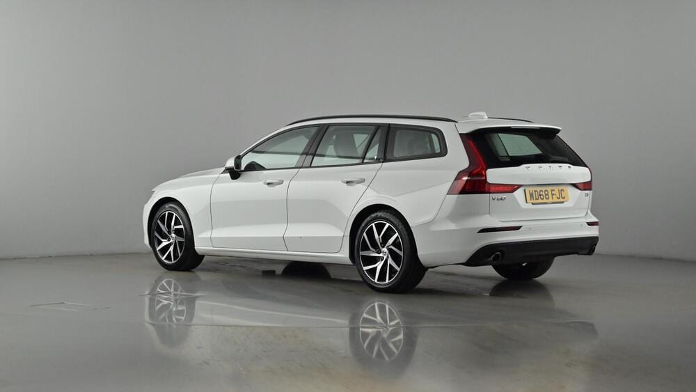 2018 Volvo V60 Momentum
