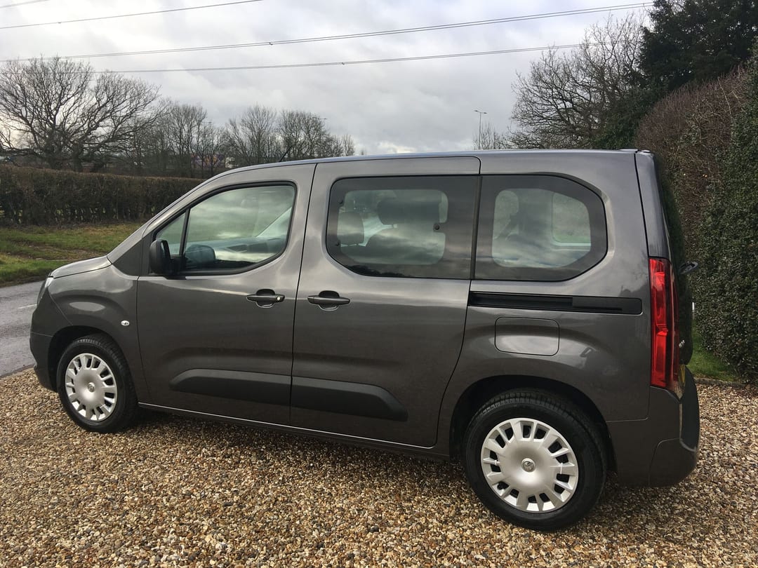 2019 Vauxhall Combo Life Design