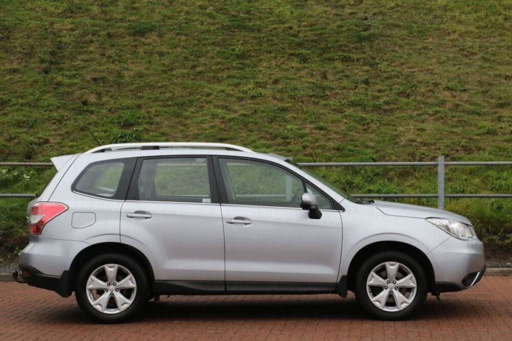2016 Subaru Forester E-Boxer Xe