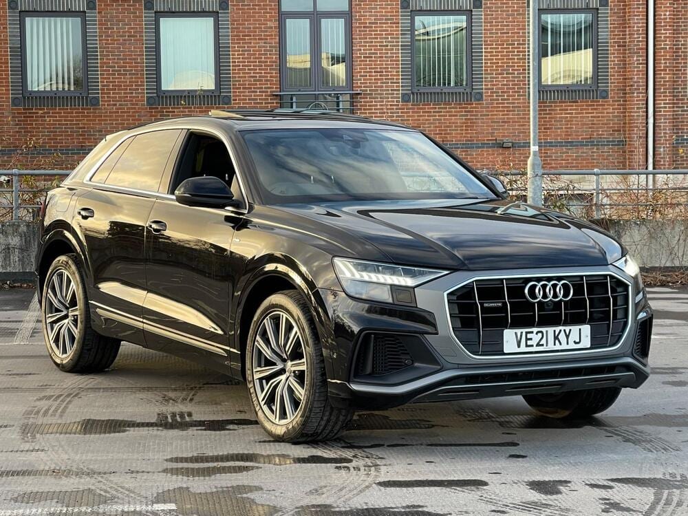 2021 Audi Q8 S Line 55 Tfsi Mhev Quat A S Line