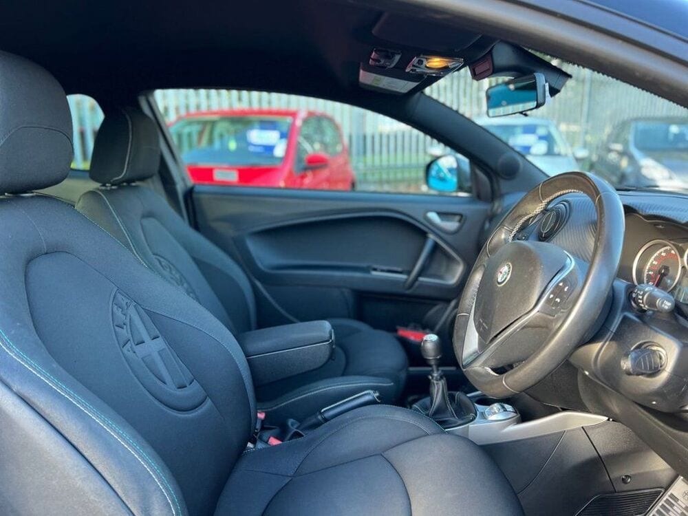 2016 Alfa Romeo Mito Qv Line