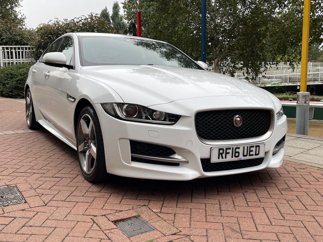 2016 Jaguar Xe R-Sport