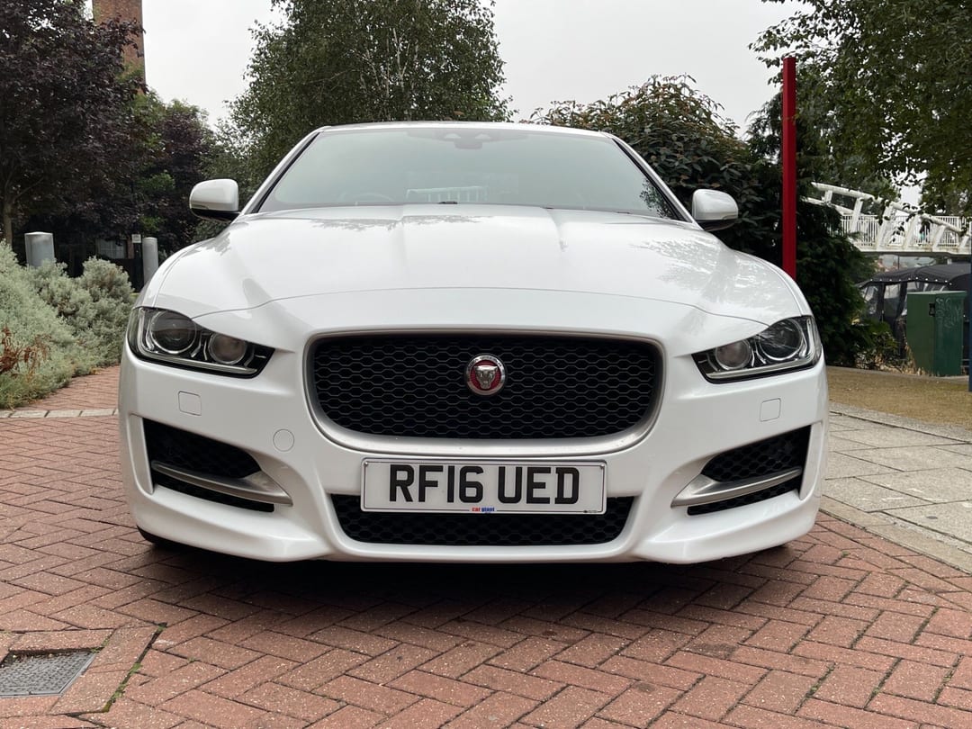 2016 Jaguar Xe R-Sport