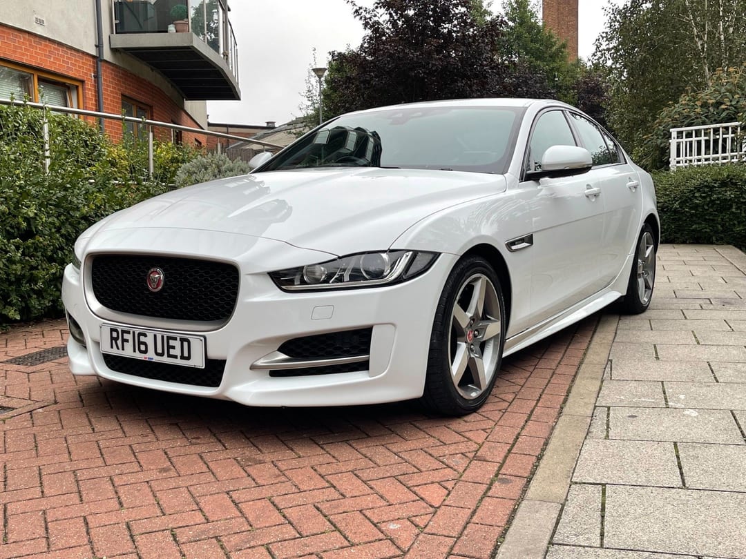 2016 Jaguar Xe R-Sport