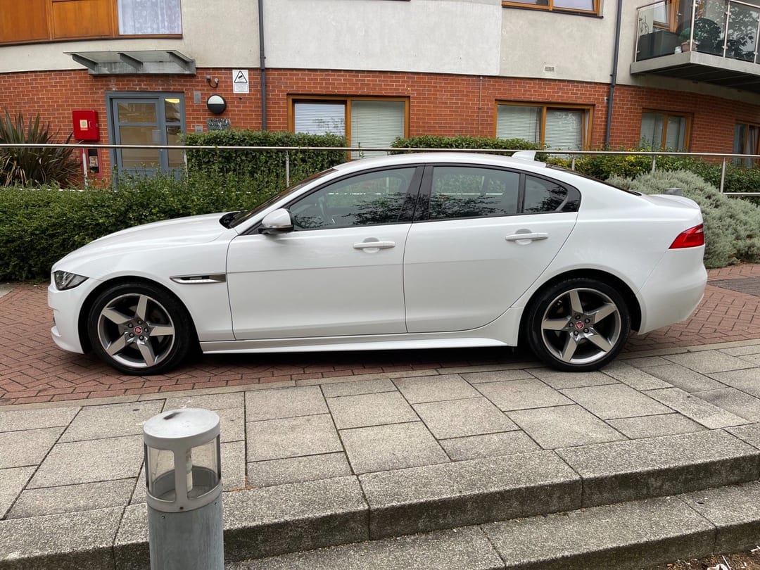 2016 Jaguar Xe R-Sport