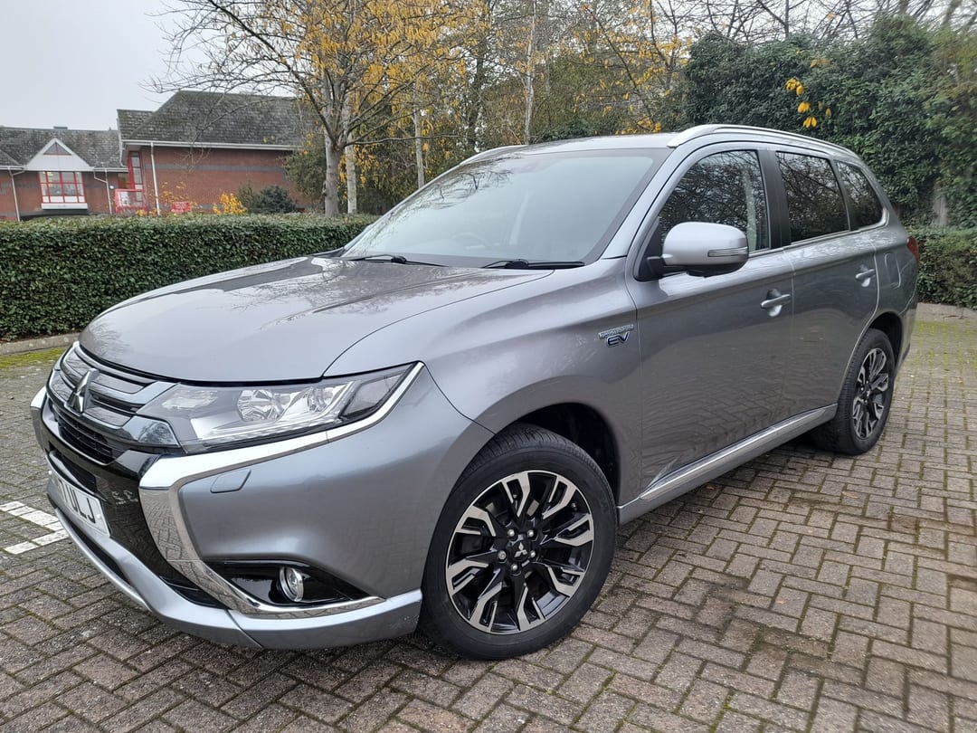 2017 Mitsubishi Outlander 4h
