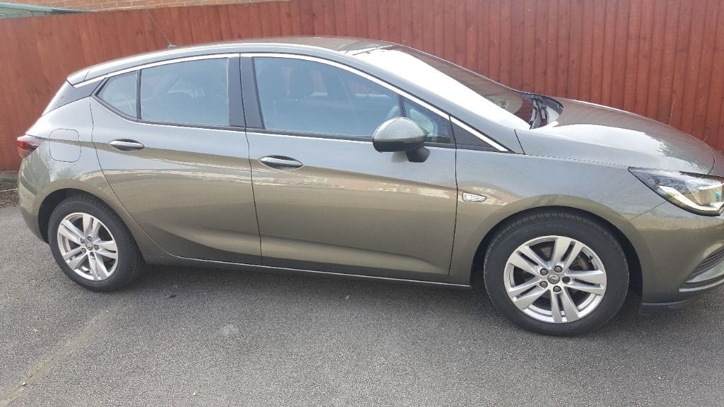 2017 Vauxhall Astra Design