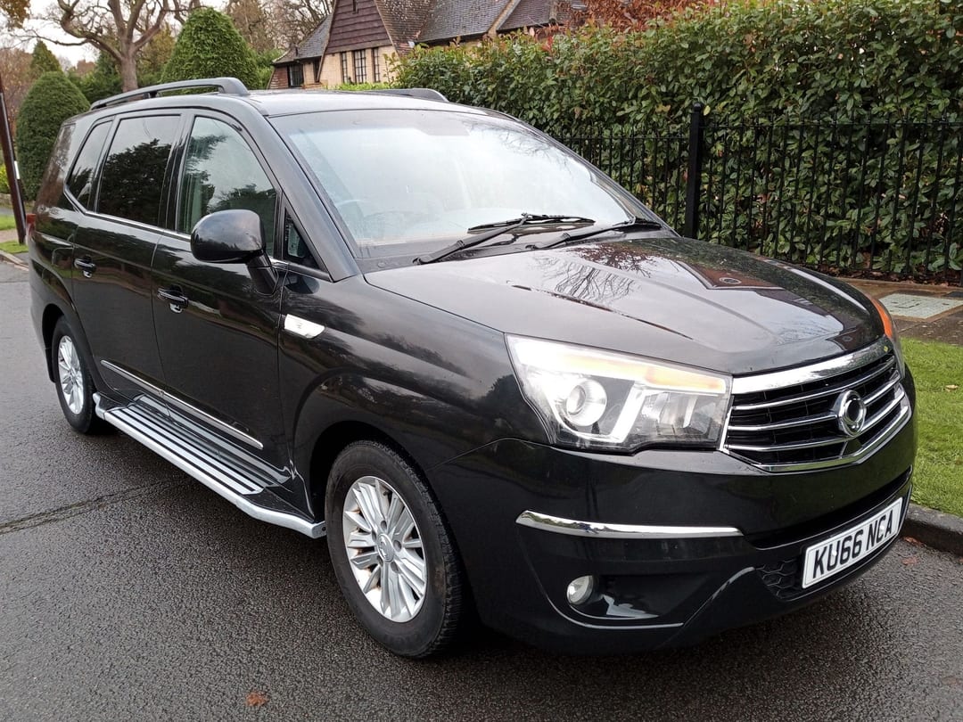 2016 Ssangyong Rodius Ex