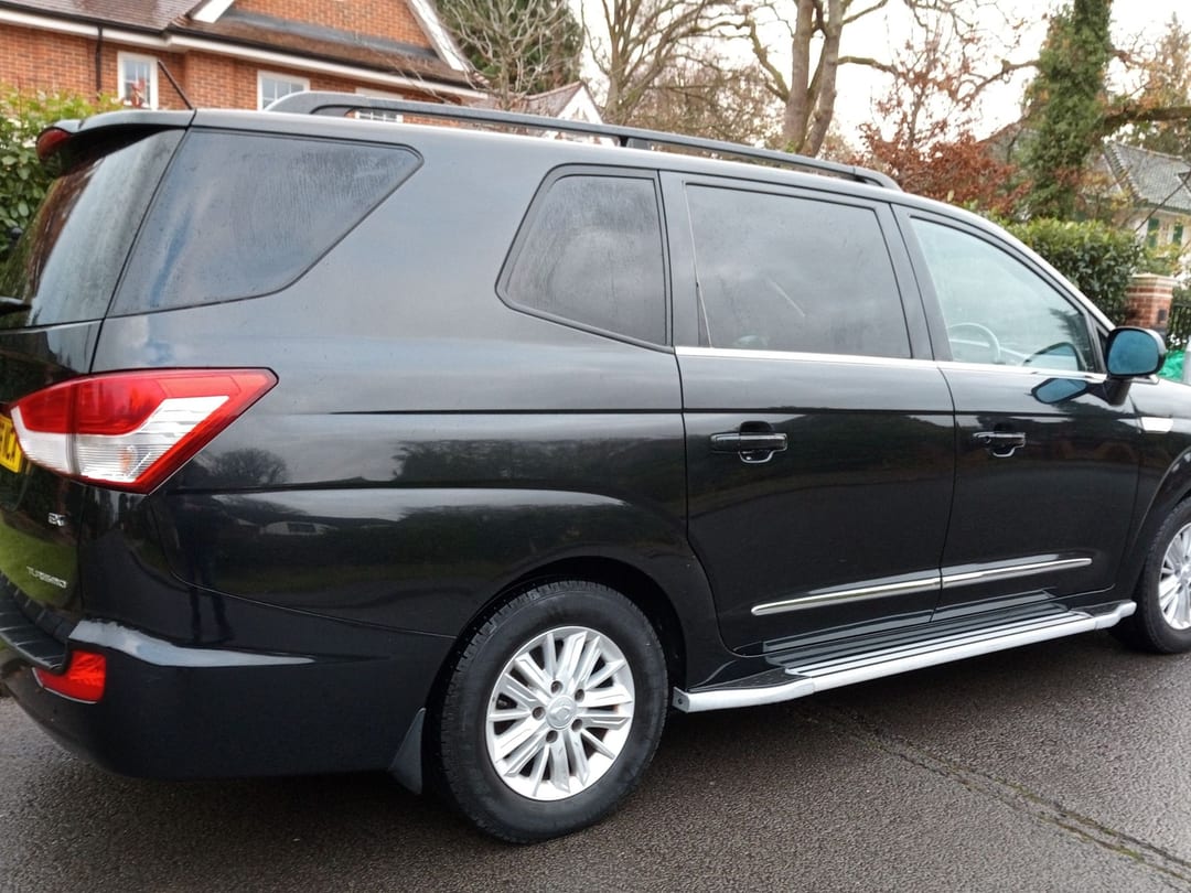 2016 Ssangyong Rodius Ex