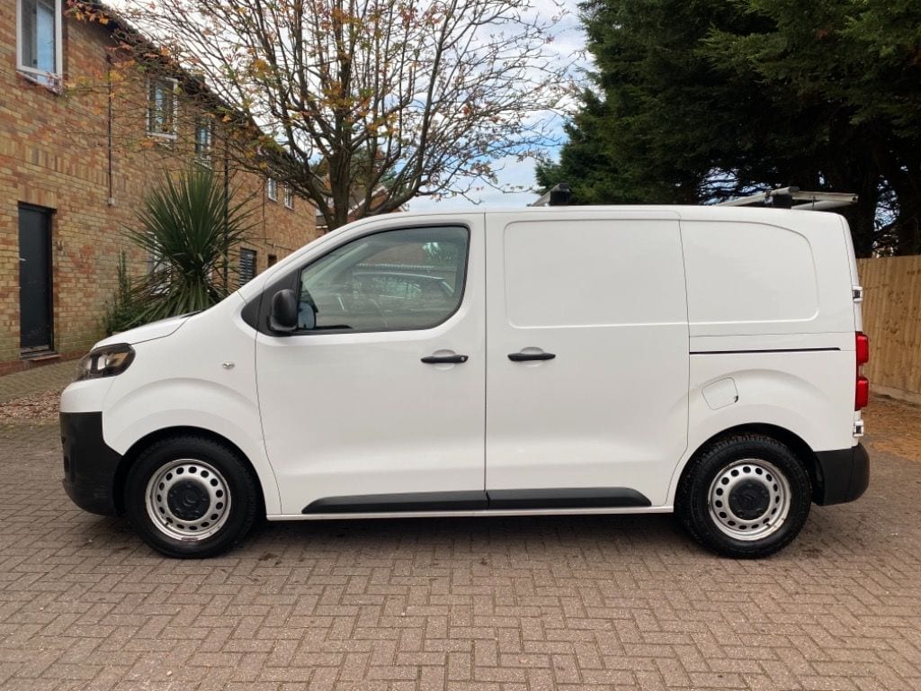 2017 Citroen Dispatch 1000 Enterprise Panel
