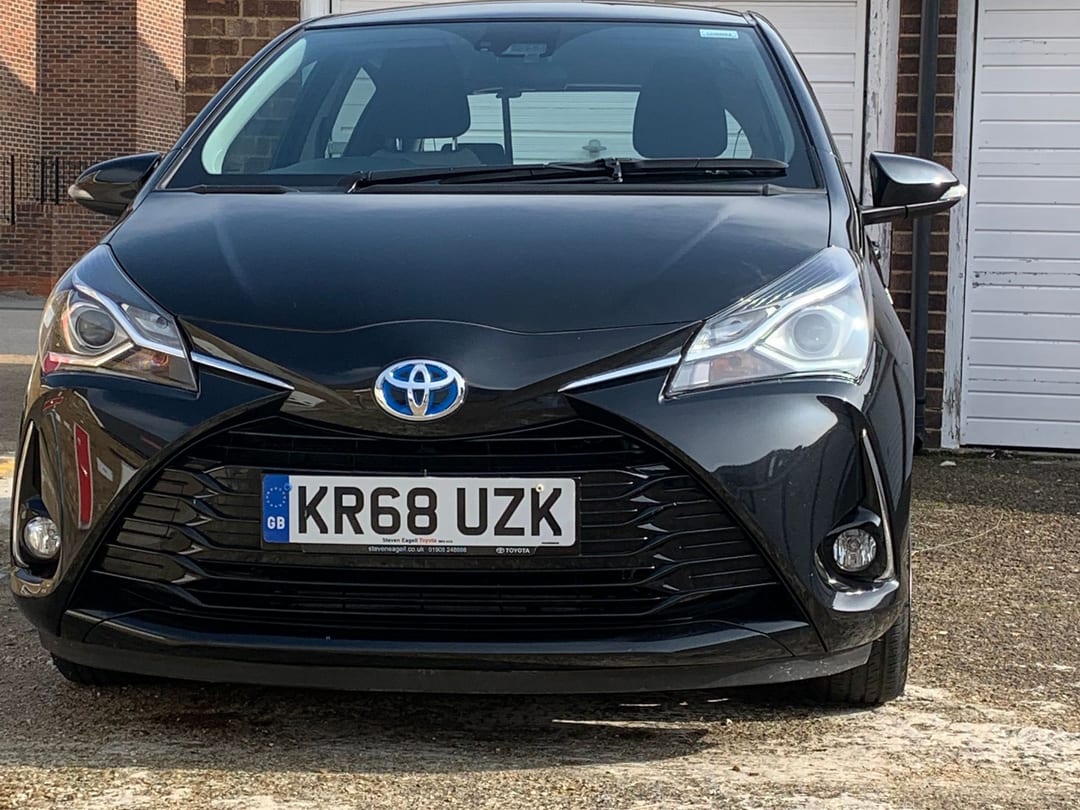 2019 Toyota Yaris Icon