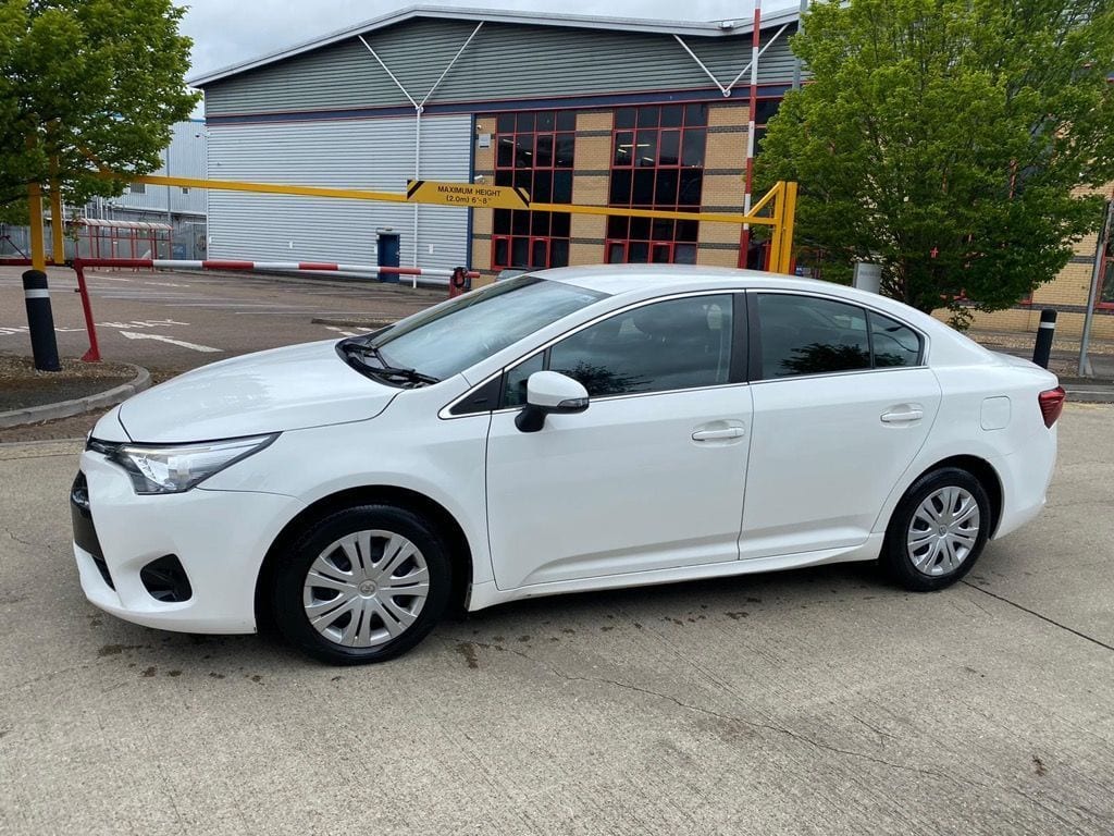 2018 Toyota Avensis Active